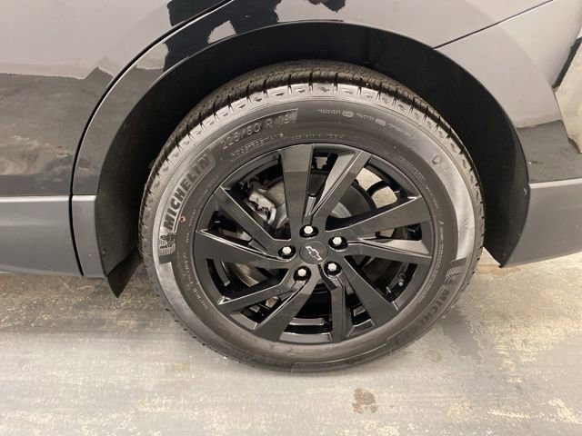 Used 2024 Chevrolet Equinox LS w/ LS Convenience Package image 34