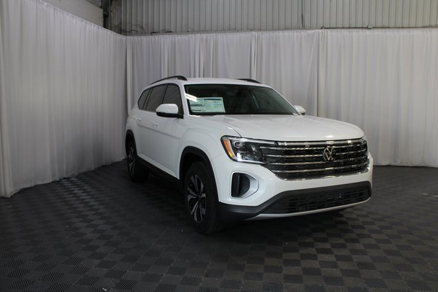 New 2026 Volkswagen Atlas SE image 28