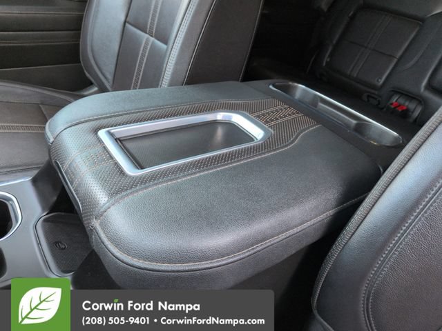 Used 2022 Chevrolet Silverado 1500 High Country AWD/4WD image 18