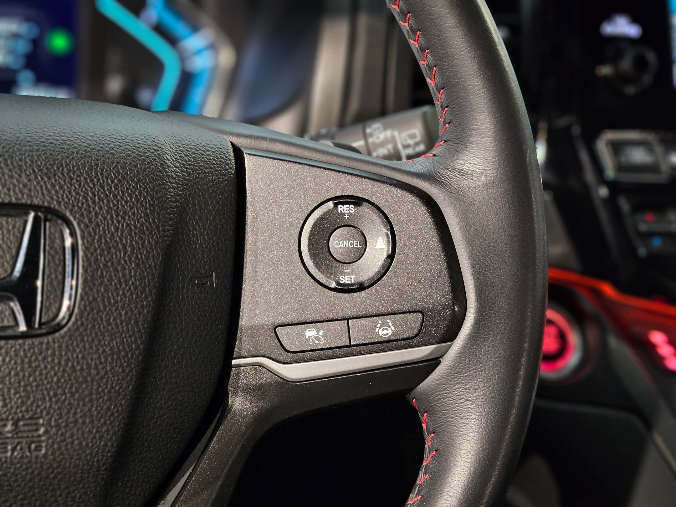 Used 2023 Honda Odyssey Sport image 29