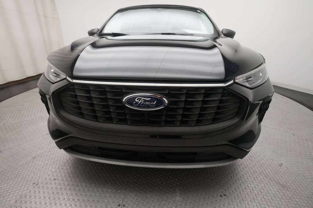 Used 2023 Ford Escape Active FWD image 22