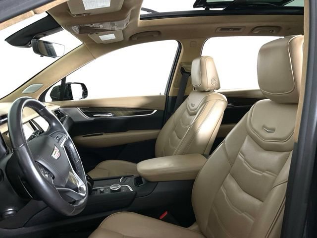 Used 2021 Cadillac XT6 Premium Luxury w/ Platinum Package AWD/4WD image 25