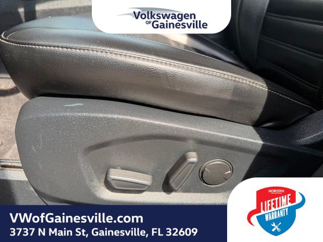 Used 2021 Ford Edge SEL w/ Convenience Package AWD/4WD image 16
