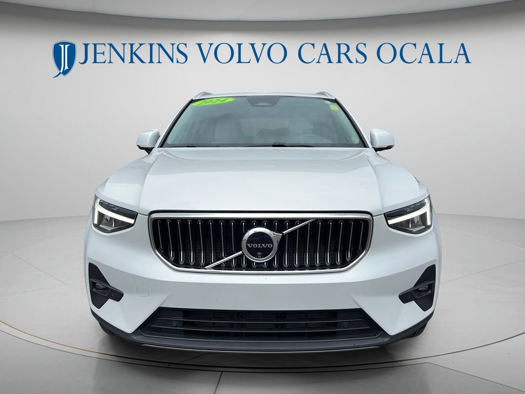 Used 2024 Volvo XC40 B5 Plus w/ Climate Package AWD/4WD image 8
