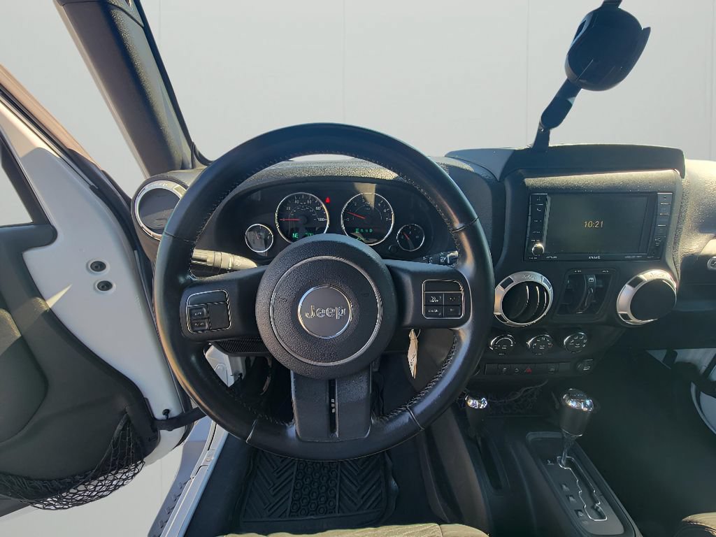 Used 2012 Jeep Wrangler Unlimited Sahara w/ Dual Top Group AWD/4WD image 11