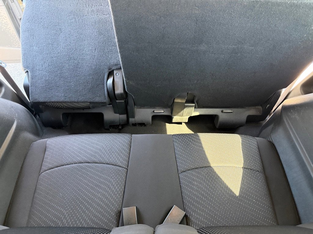Used 2016 Dodge Journey SE w/ Flexible Seating Group FWD image 29