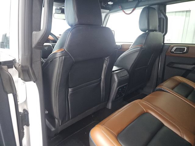 Used 2024 Ford Bronco Outer Banks AWD/4WD image 34