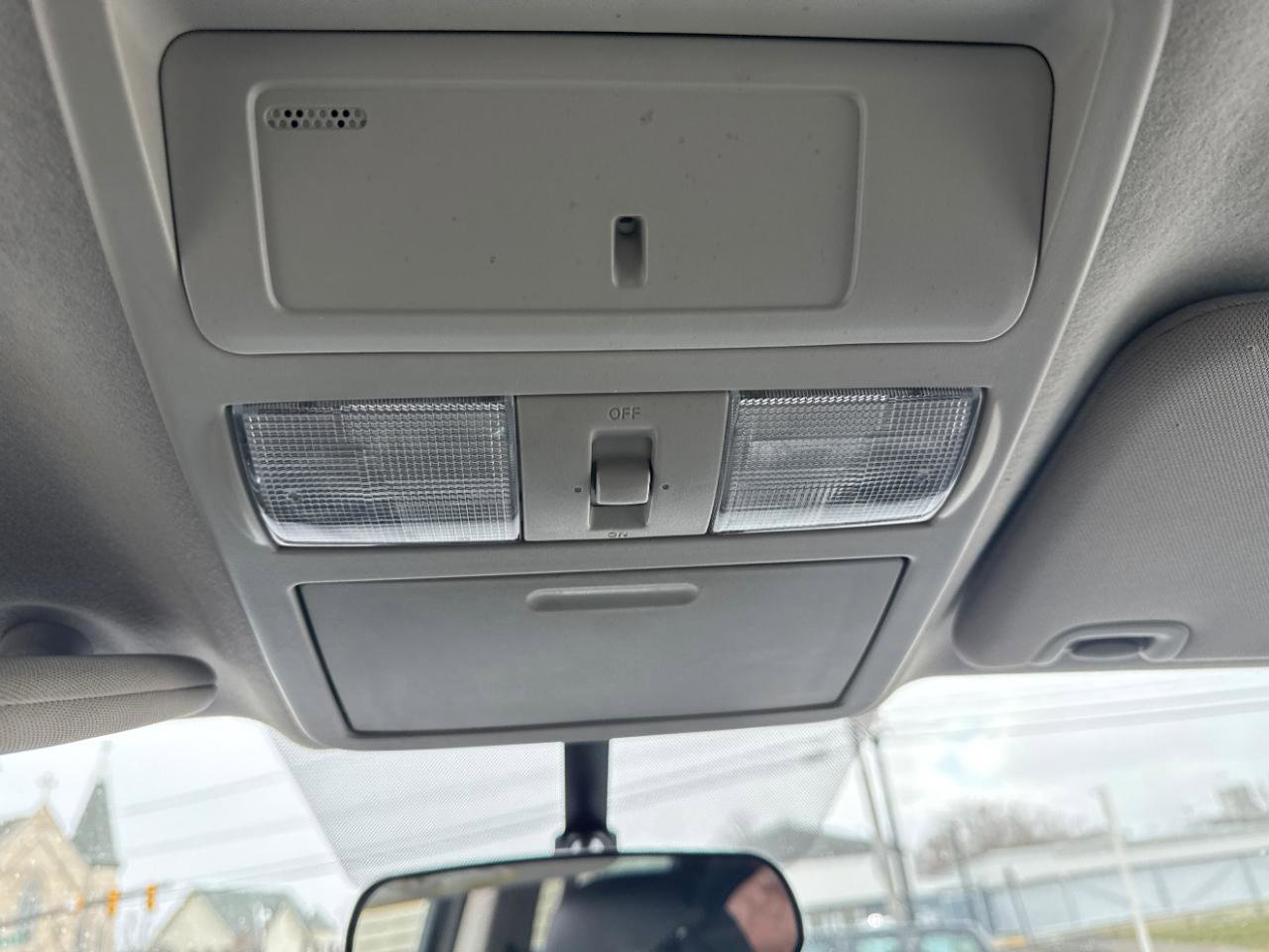 Used 2017 Nissan Titan S AWD/4WD image 19