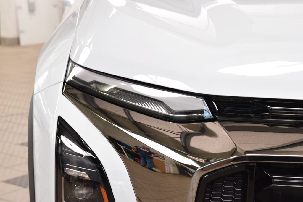 New 2027 Chevrolet Equinox ACTIV w/ Safety and Technology Package FWD image 12