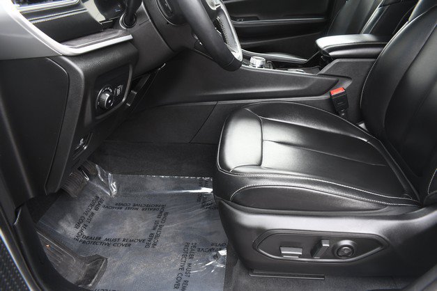 Used 2023 Jeep Grand Cherokee L Limited AWD/4WD image 15