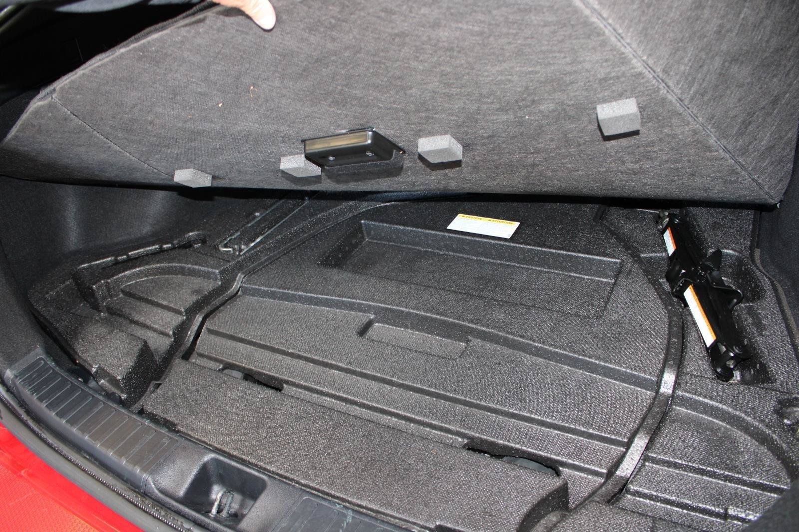 Used 2018 Toyota Prius Two w/ Prius Two Safety Plus Package FWD image 32