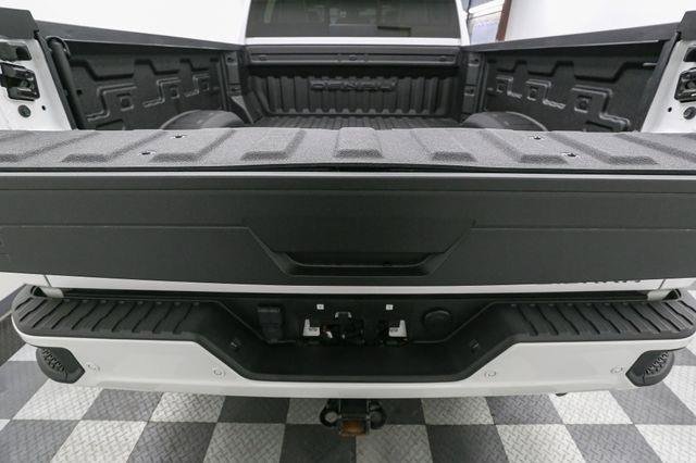 Used 2024 GMC Sierra 2500 Denali Ultimate image 14