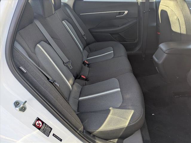 Used 2021 Hyundai Sonata SE w/ Cargo Package image 18
