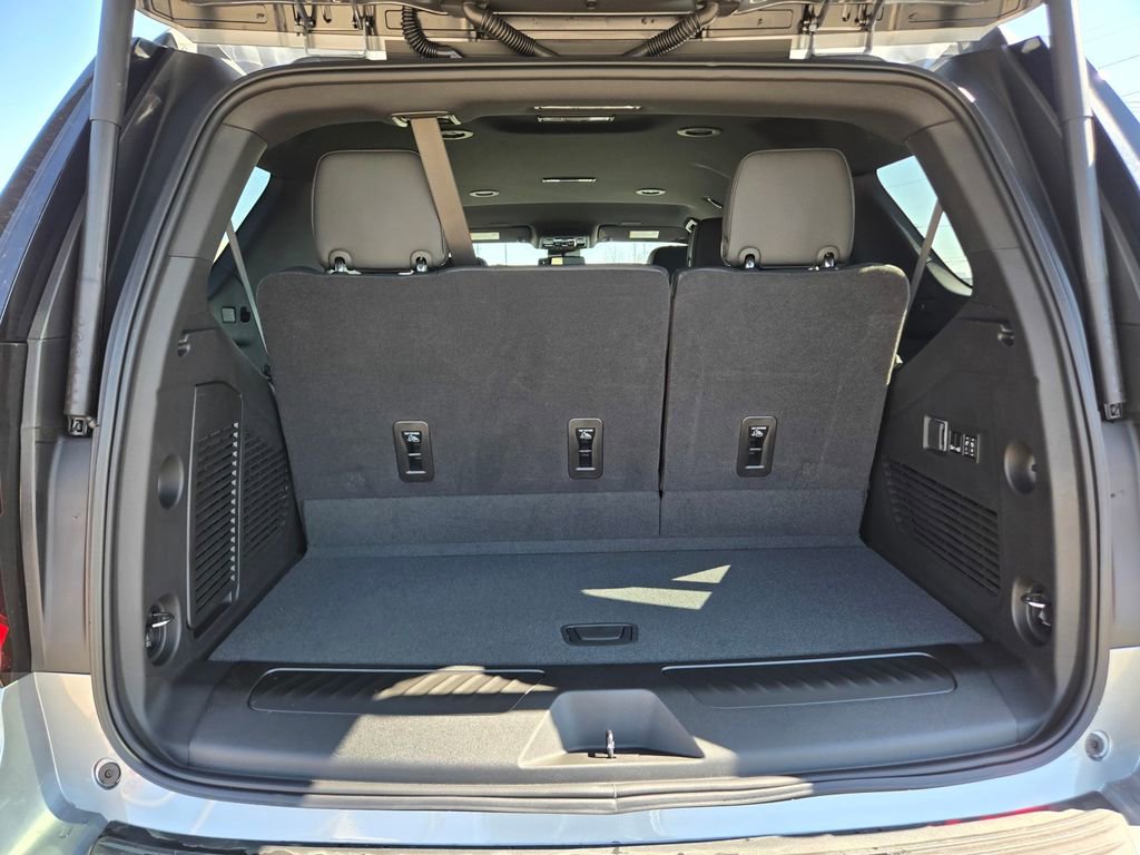New 2026 GMC Yukon Elevation AWD/4WD image 24