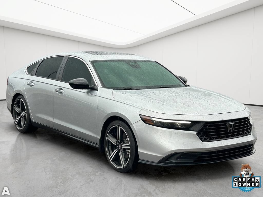 Used 2024 Honda Accord Sport image 7