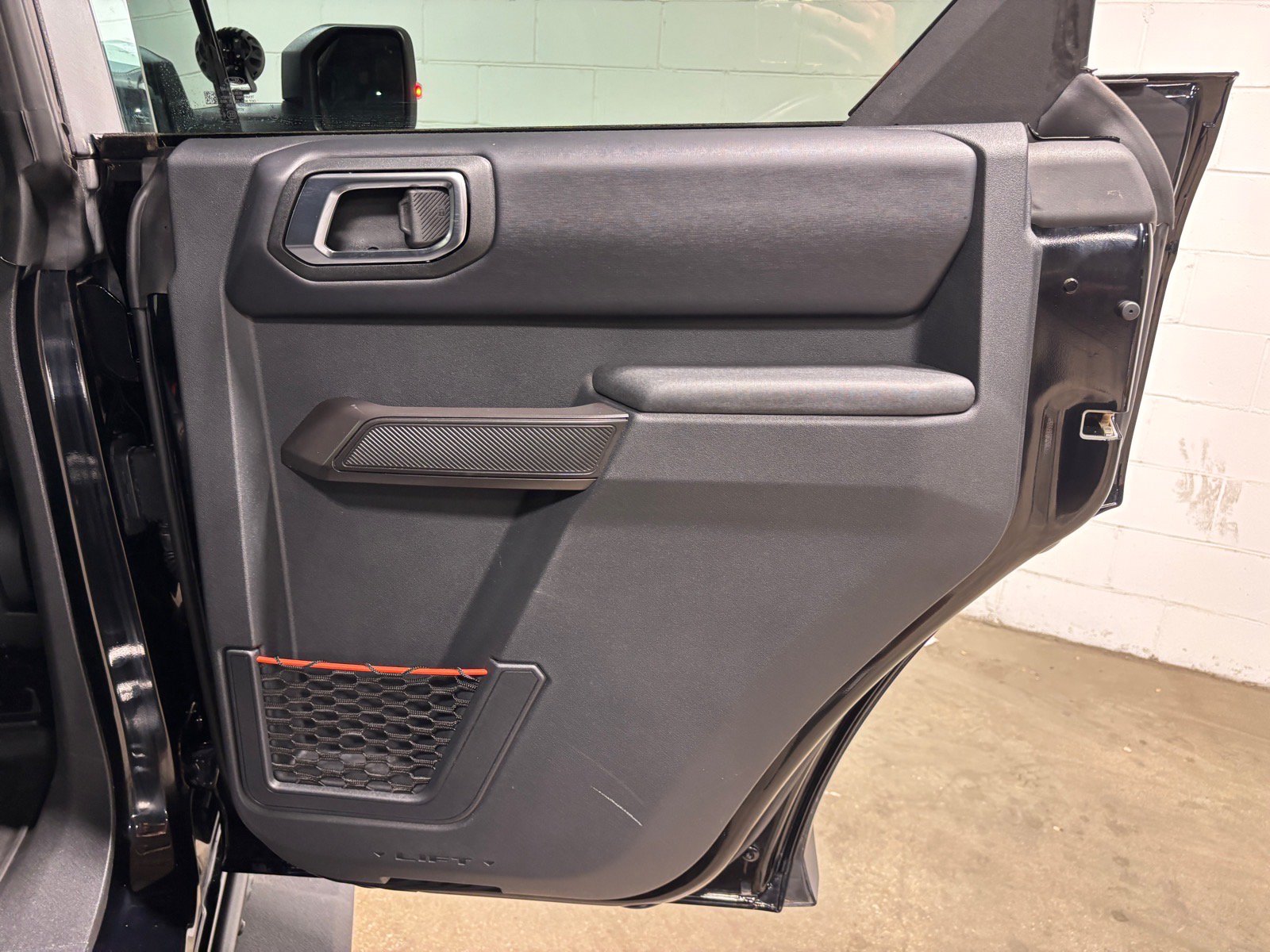 Used 2024 Ford Bronco Raptor w/ Interior Carbon Fiber Pack 6 AWD/4WD image 39