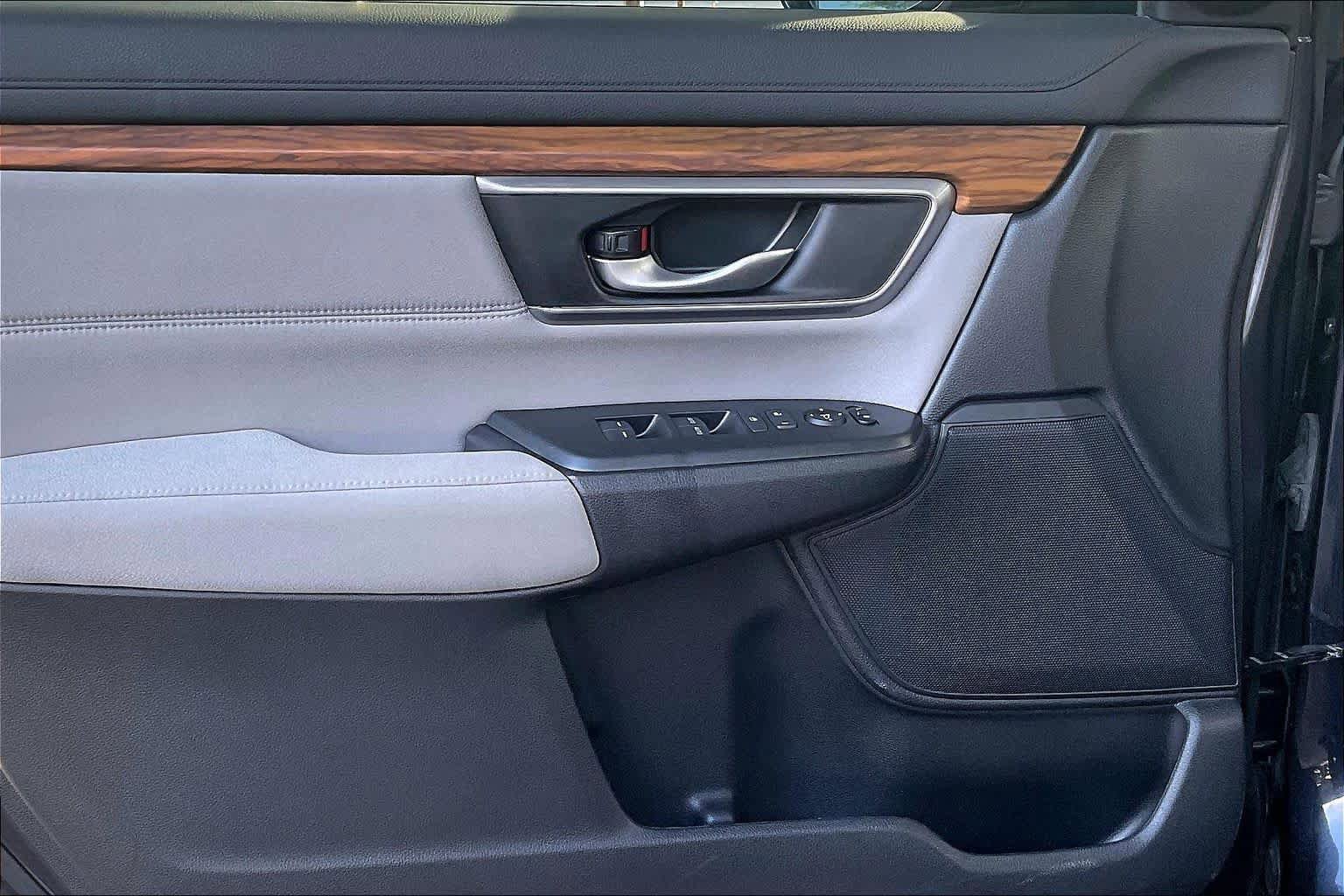 Used 2017 Honda CR-V EX image 22