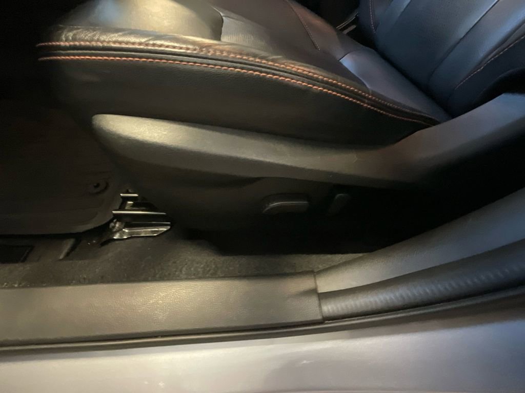 Used 2018 Subaru Crosstrek 2.0i Limited image 13