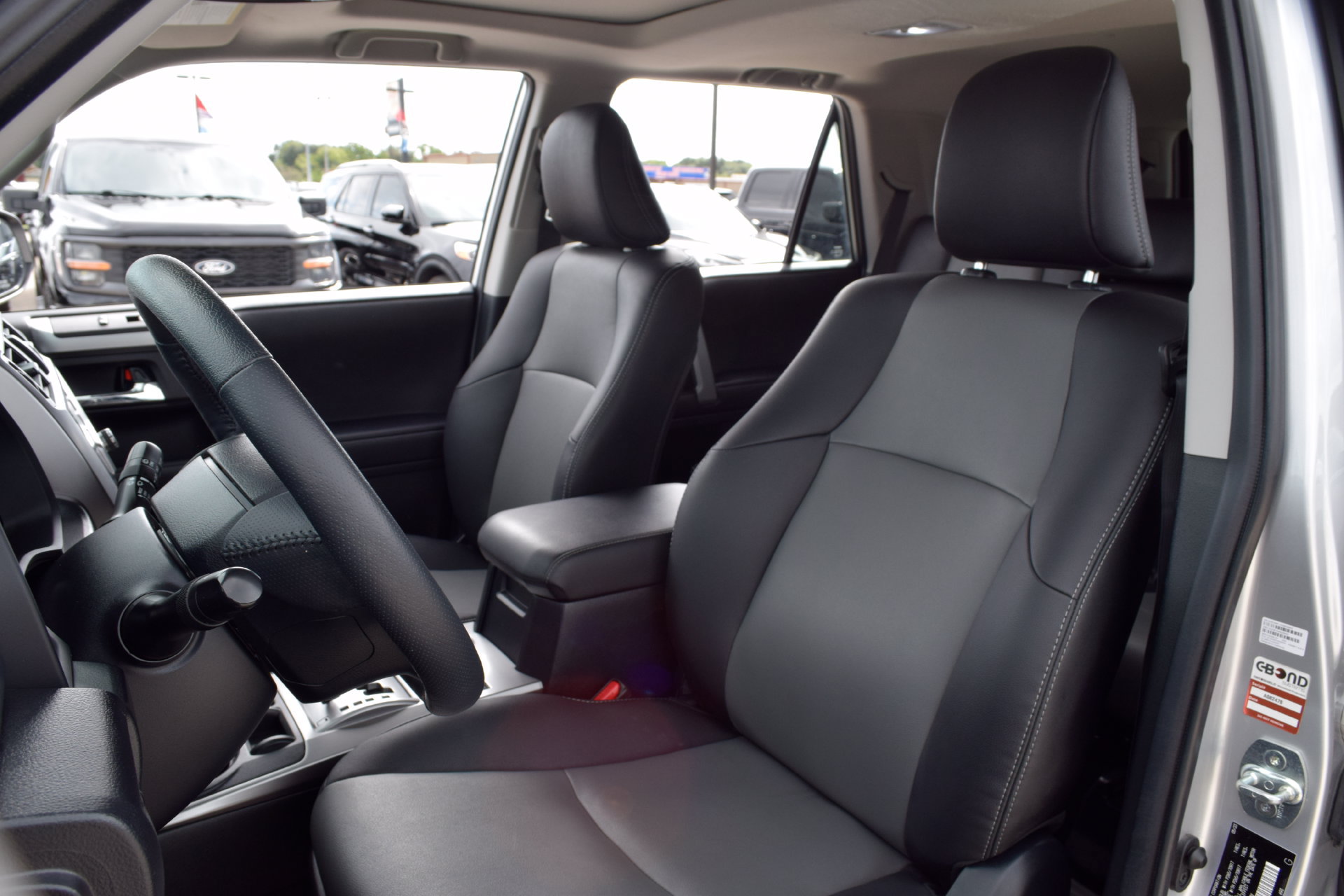 Used 2023 Toyota 4Runner SR5 Premium w/ Moonroof Package RWD image 15