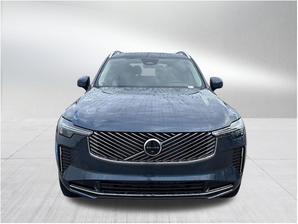 New 2026 Volvo XC90 B5 Plus image 2