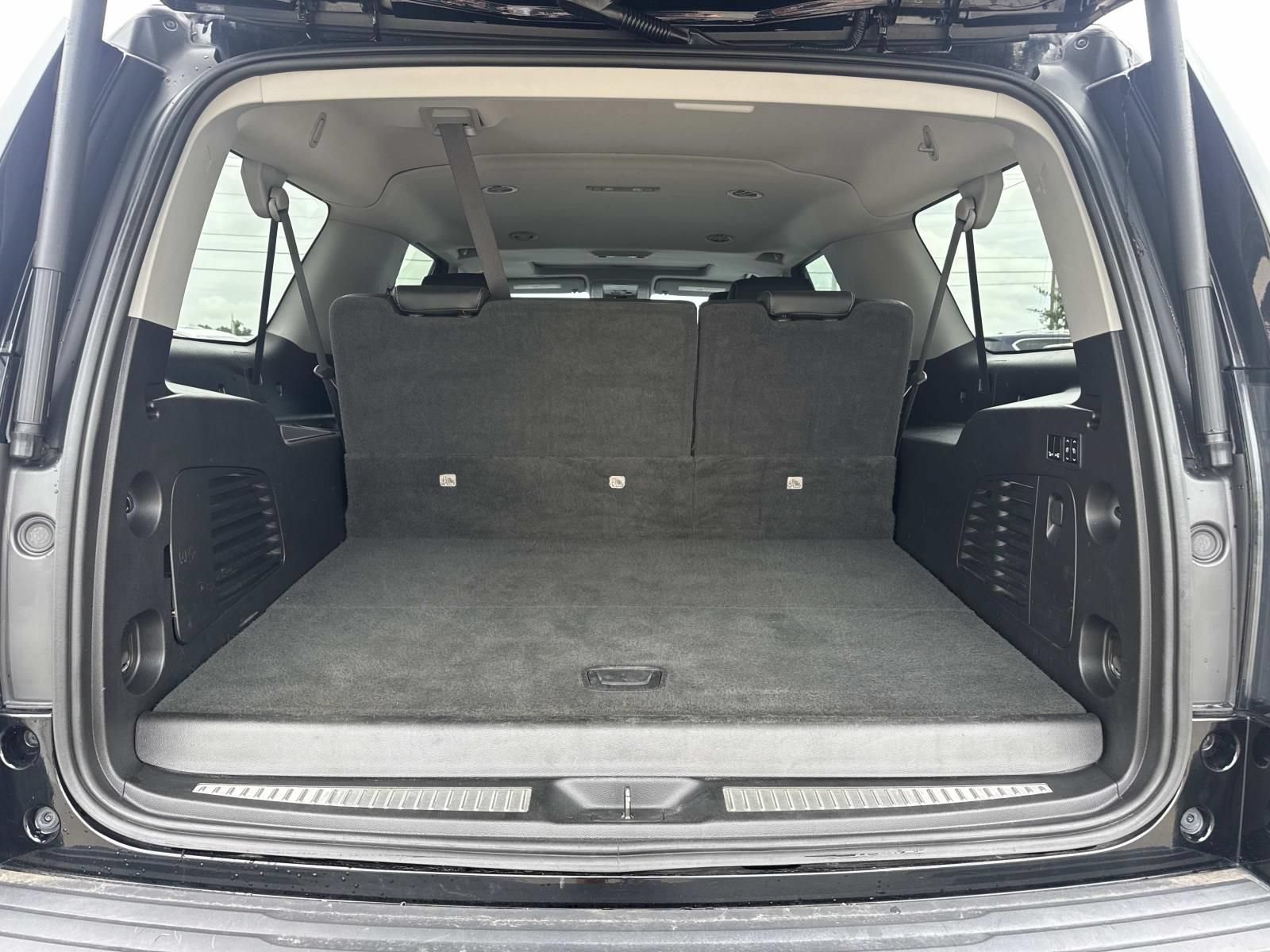 Used 2020 GMC Yukon XL SLT AWD/4WD image 10