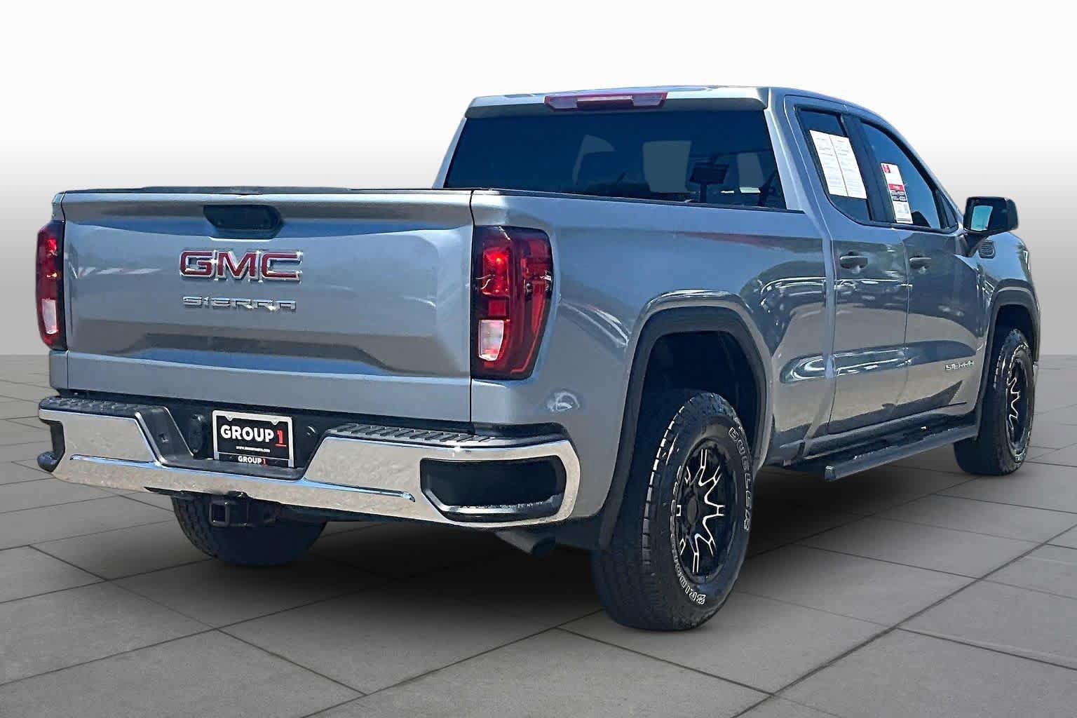 Used 2023 GMC Sierra 1500 Pro w/ Pro Value Package RWD image 12