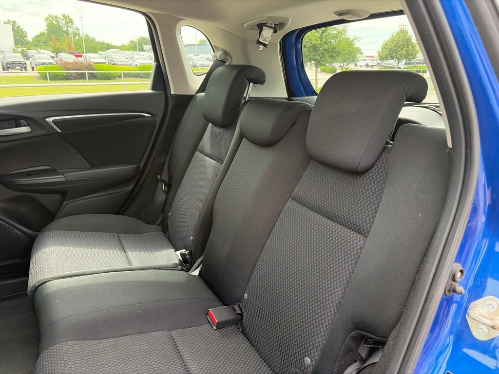 Used 2018 Honda Fit LX image 35