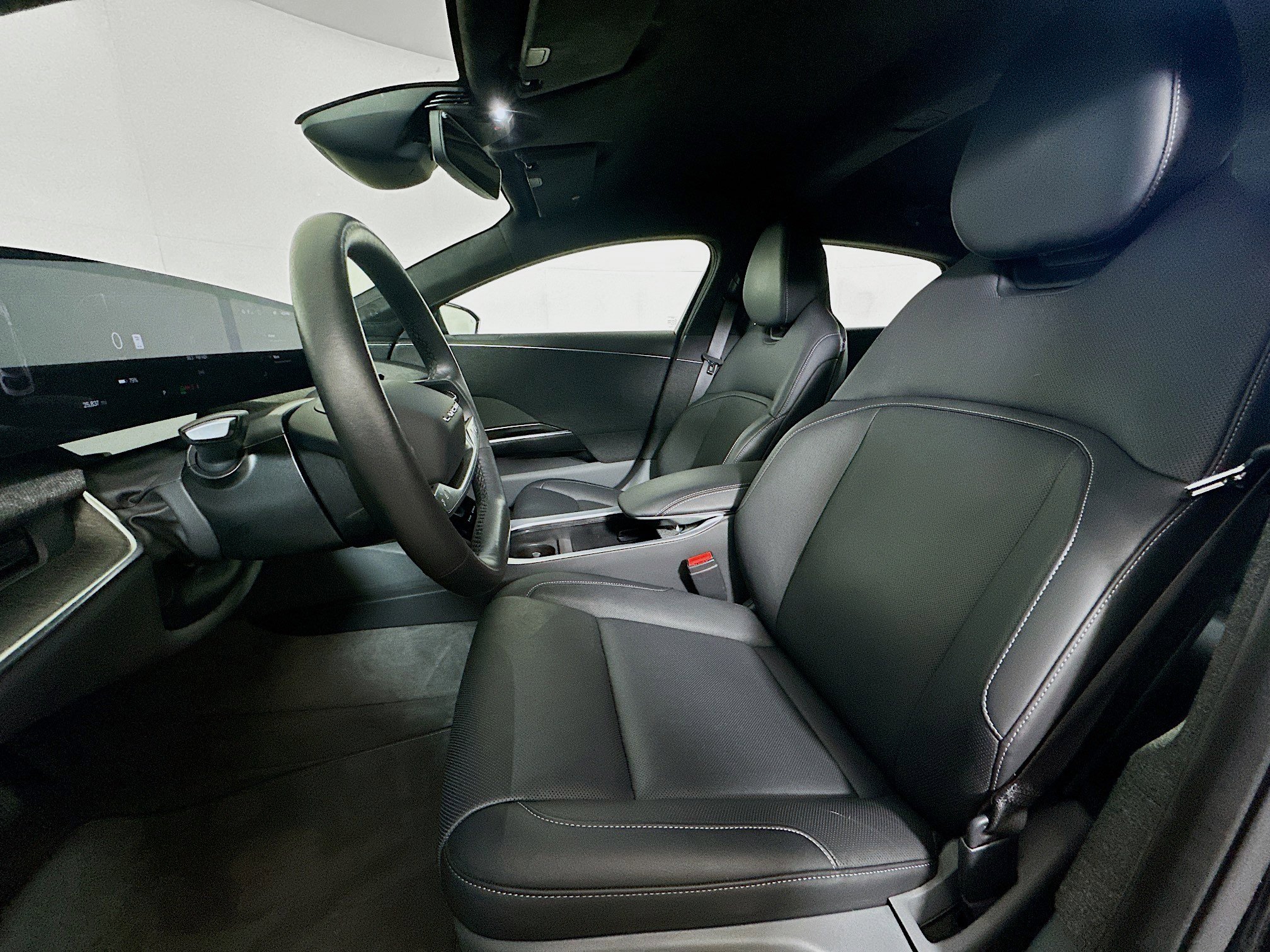 Used 2023 Lucid Air Pure AWD/4WD image 13