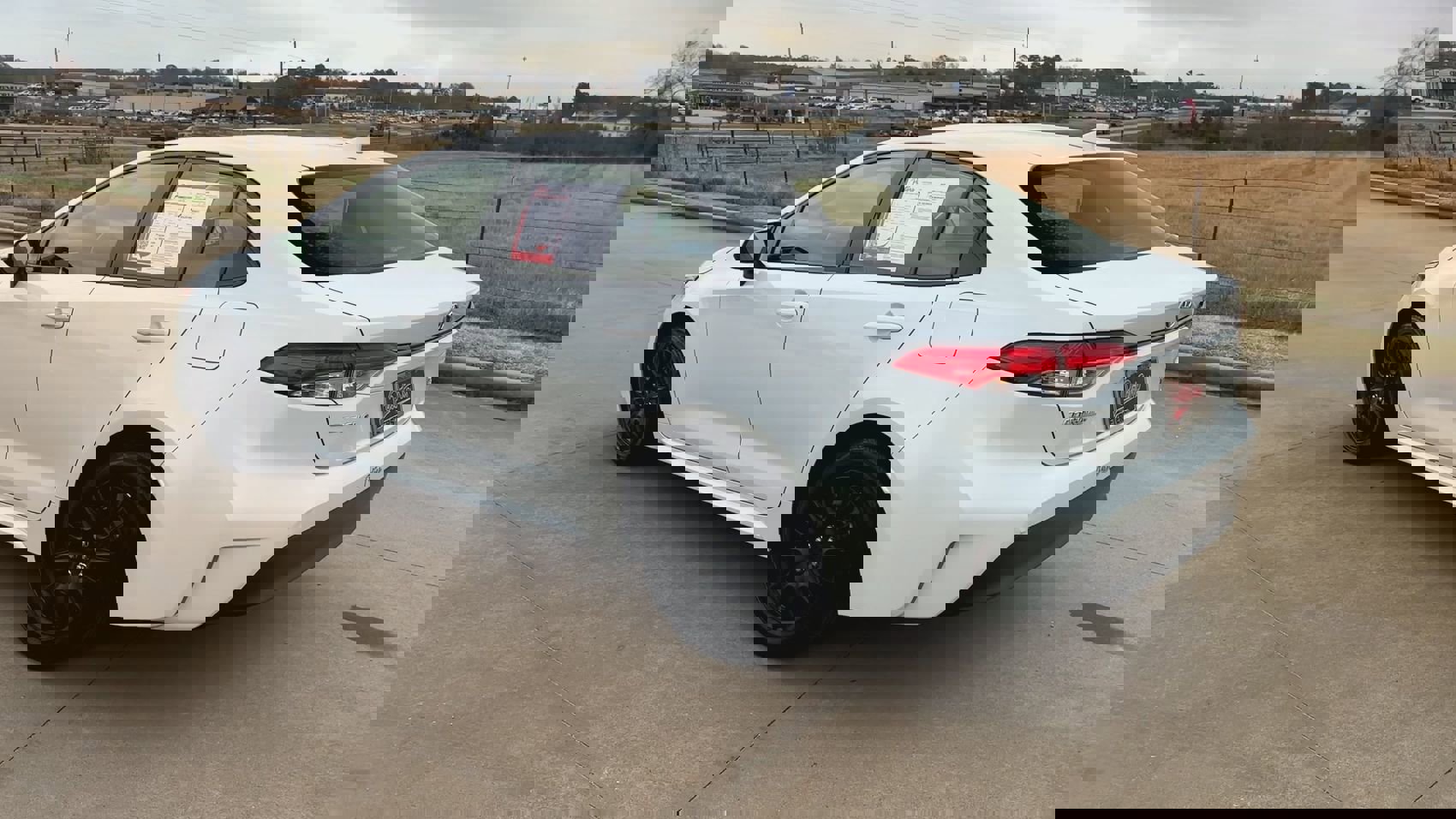 Used 2024 Toyota Corolla LE image 7