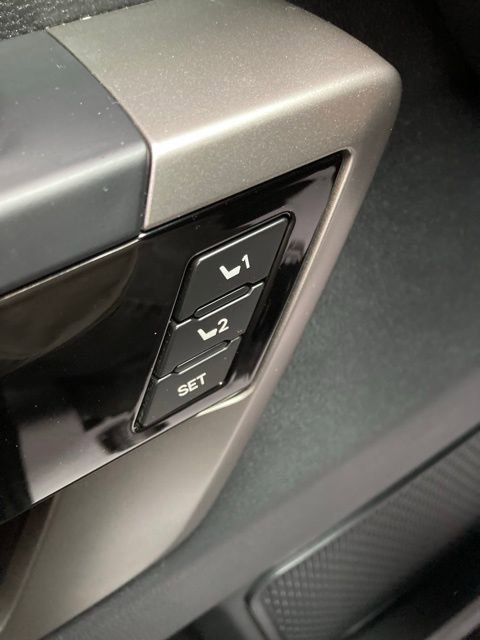 Used 2024 Toyota Sequoia Limited image 59