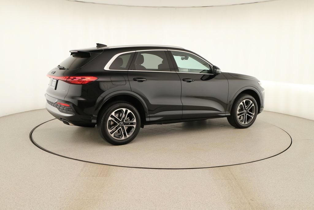 Certified 2025 Audi Q5 Premium AWD/4WD image 7