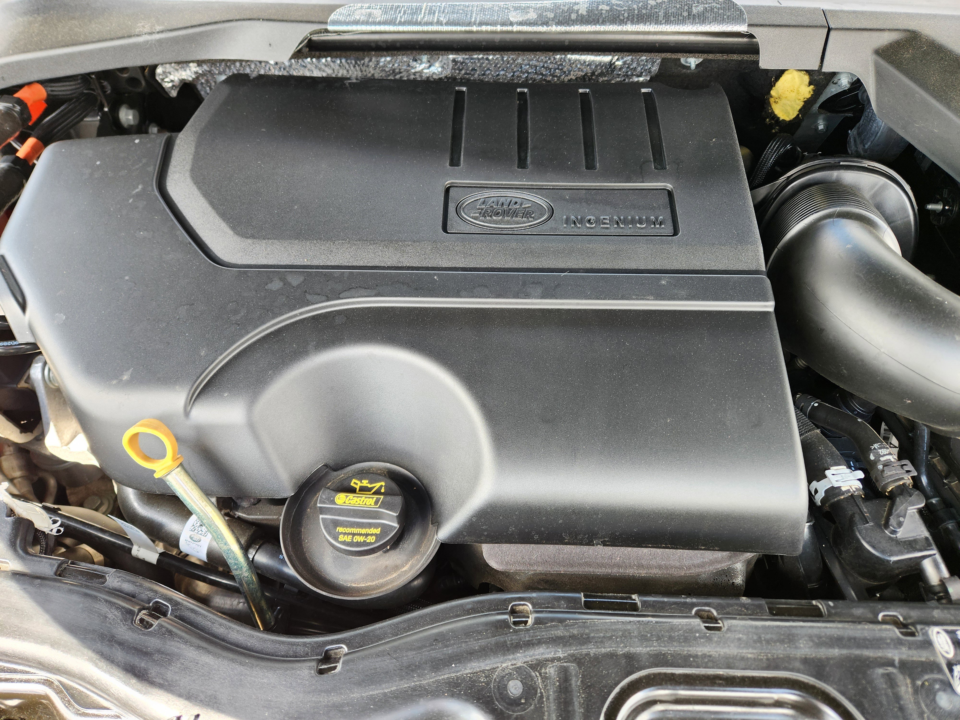 Certified 2024 Land Rover Discovery Sport S image 9