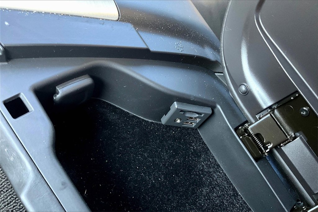 Used 2014 Chevrolet Corvette Stingray Convertible w/ 3LT Preferred Equipment Group image 25