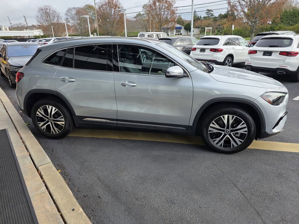 Certified 2025 Mercedes-Benz GLA 250 4MATIC image 6