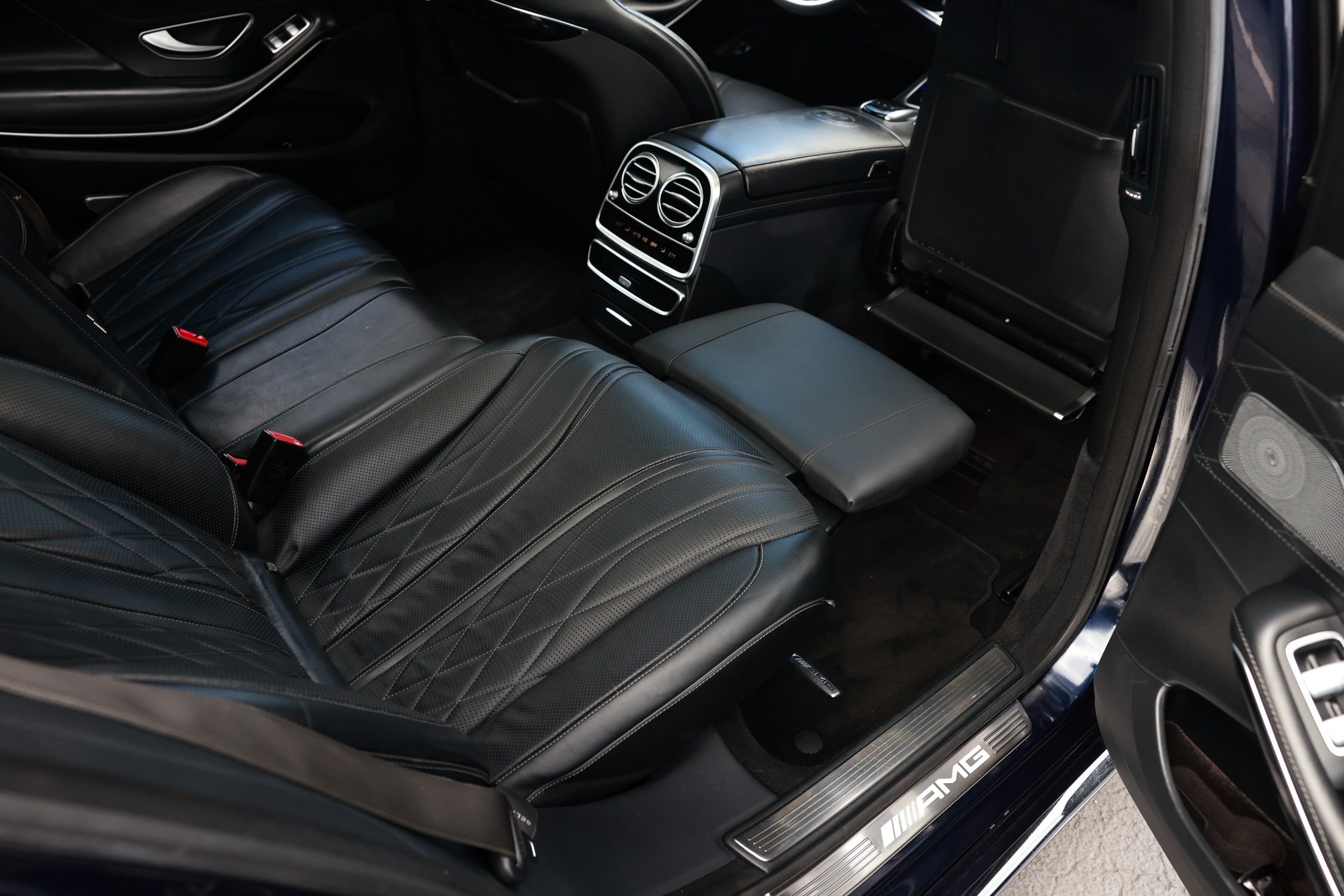 Used 2015 Mercedes-Benz S 65 AMG Sedan image 30