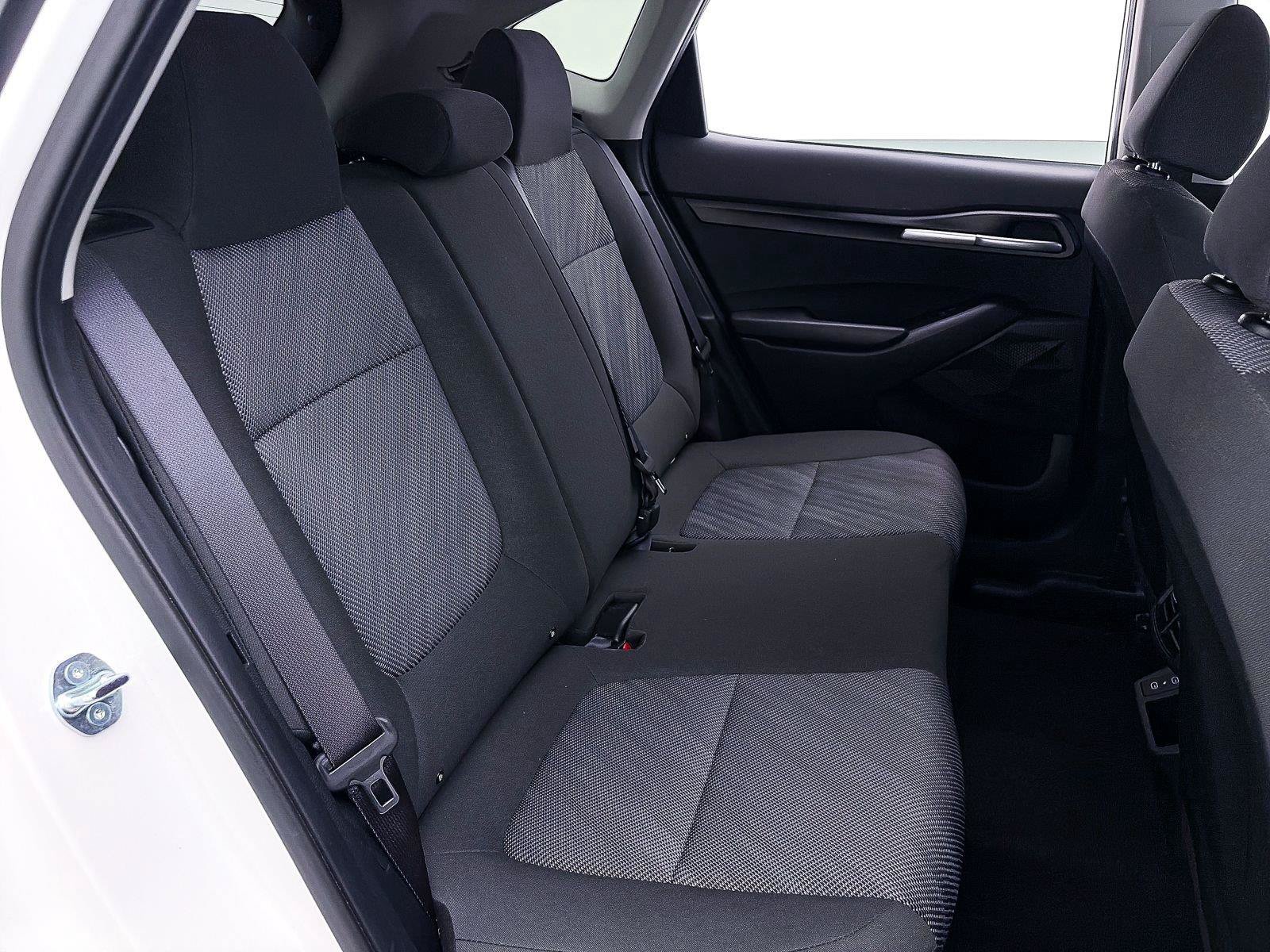 Used 2025 Kia Seltos LX AWD/4WD image 33