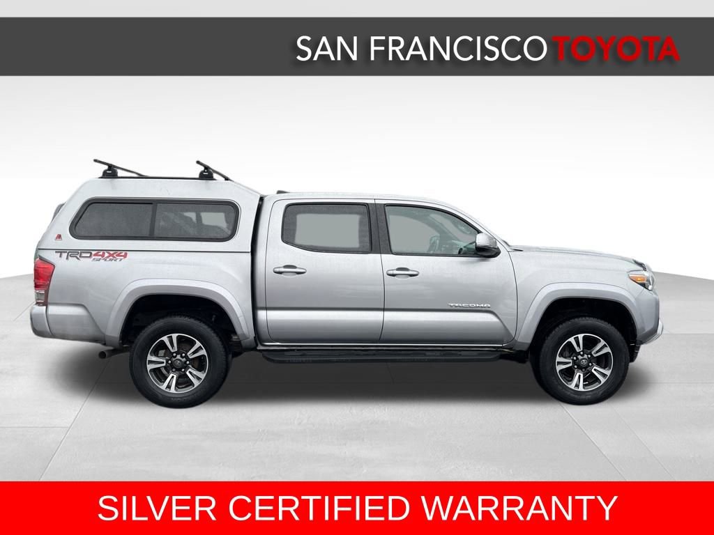 Used 2016 Toyota Tacoma TRD Sport image 6
