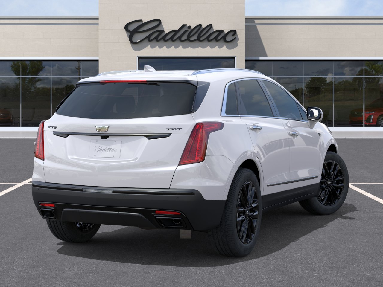New 2026 Cadillac XT5 Premium Luxury w/ LPO, ONYX Package FWD image 4