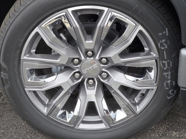 New 2026 GMC Sierra 1500 Denali w/ Denali Reserve Package AWD/4WD image 13