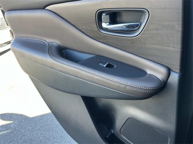 Used 2021 Nissan Murano Platinum w/ Cargo Package image 20