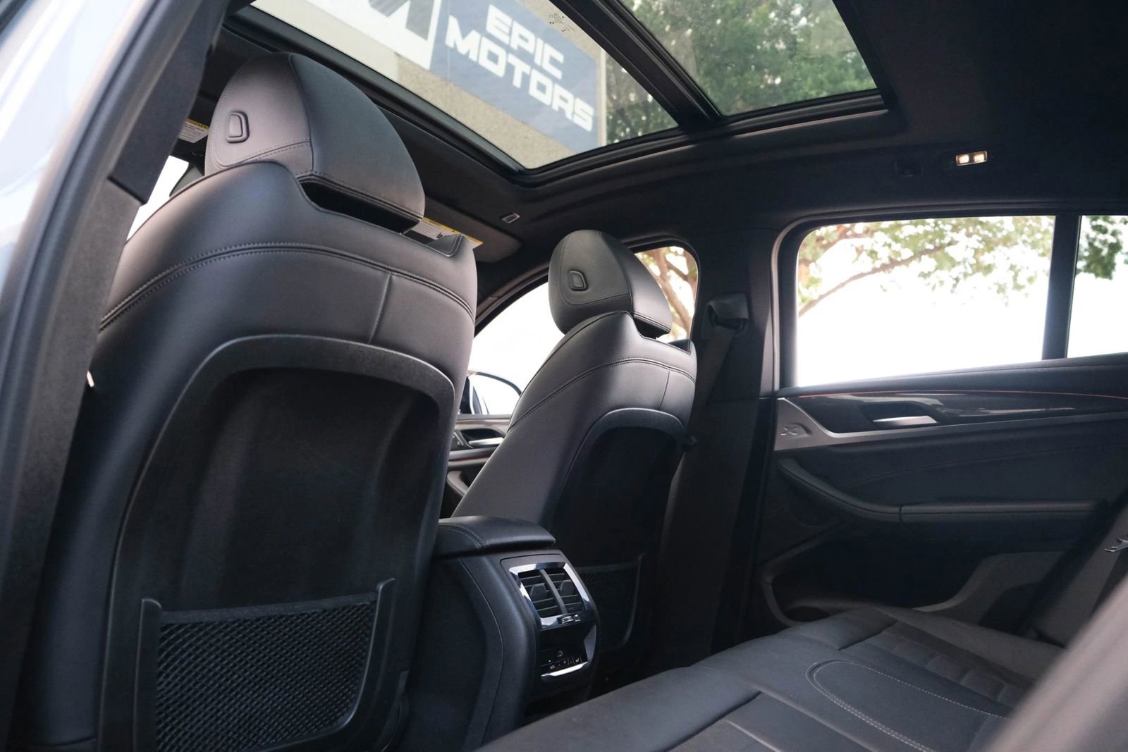 Used 2022 BMW X4 M40i image 25