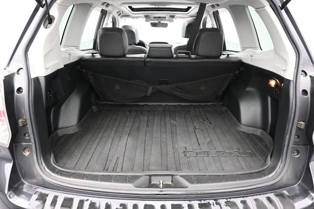 Used 2018 Subaru Forester 2.5i Touring w/ Popular Package #3B AWD/4WD image 28