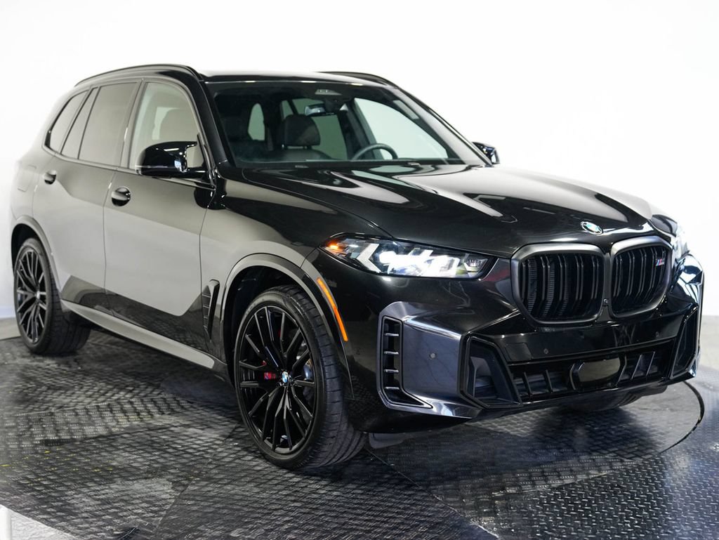Used 2025 BMW X5 M60i w/ Parking Assistance Package AWD/4WD image 3