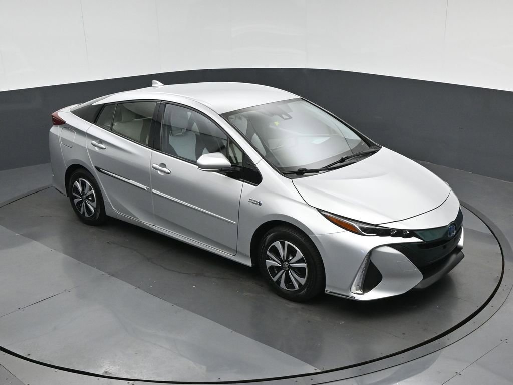 Used 2017 Toyota Prius Prime Premium FWD image 52