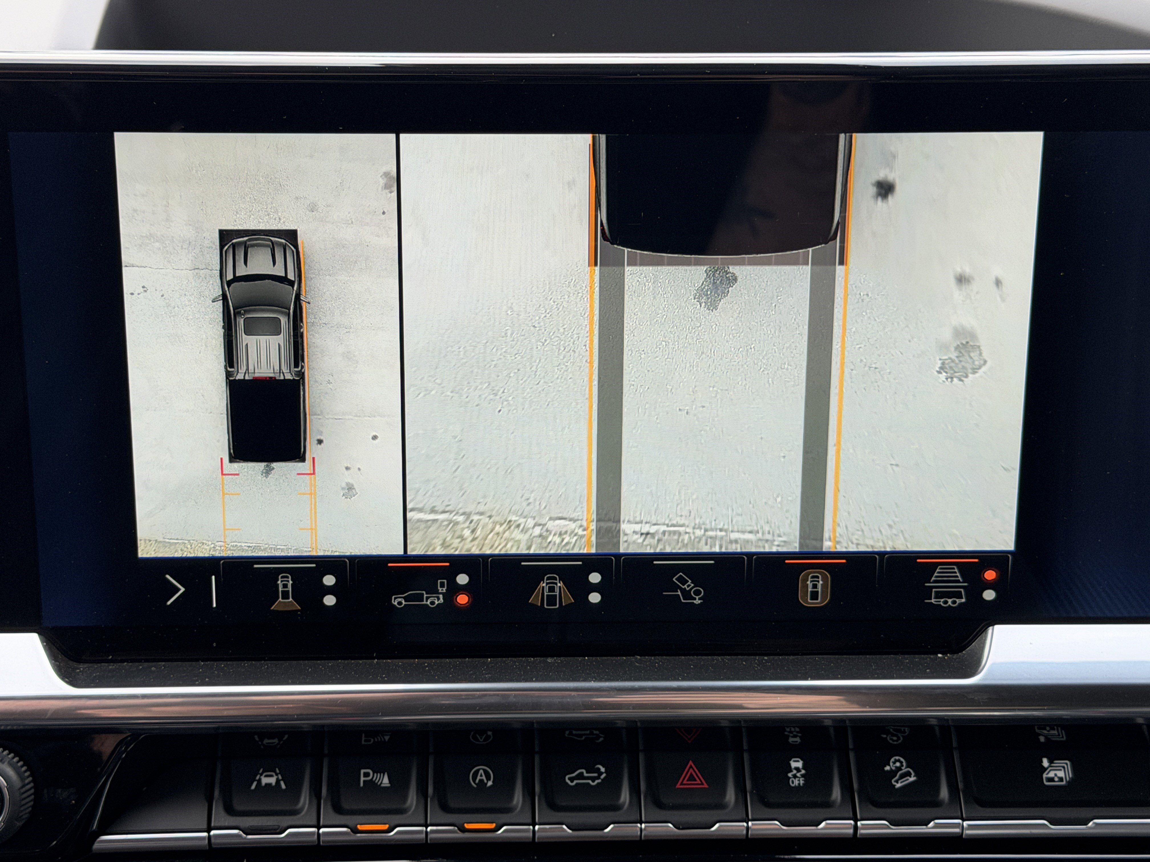 Used 2025 Chevrolet Silverado 1500 LT Trail Boss w/ LT Trail Boss Premium Package image 34