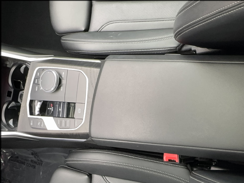 Used 2024 BMW 330i Sedan RWD image 42
