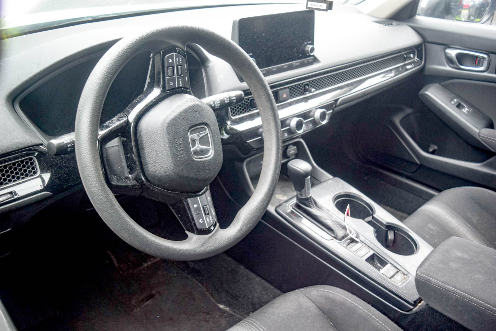Used 2023 Honda Civic LX image 11
