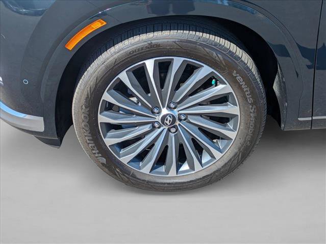 Used 2024 Hyundai Palisade Calligraphy image 22