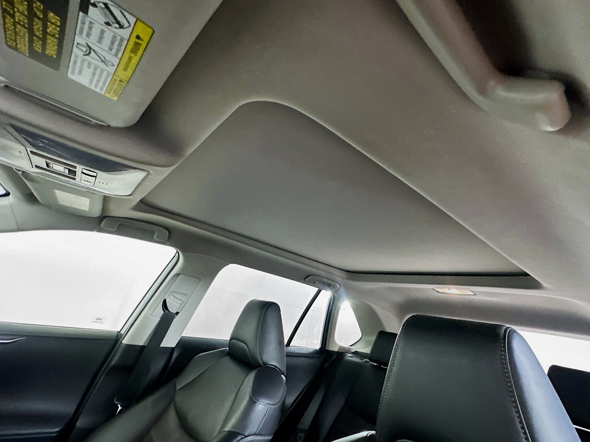Used 2019 Toyota RAV4 Limited w/ Advanced Technology Package FWD image 26