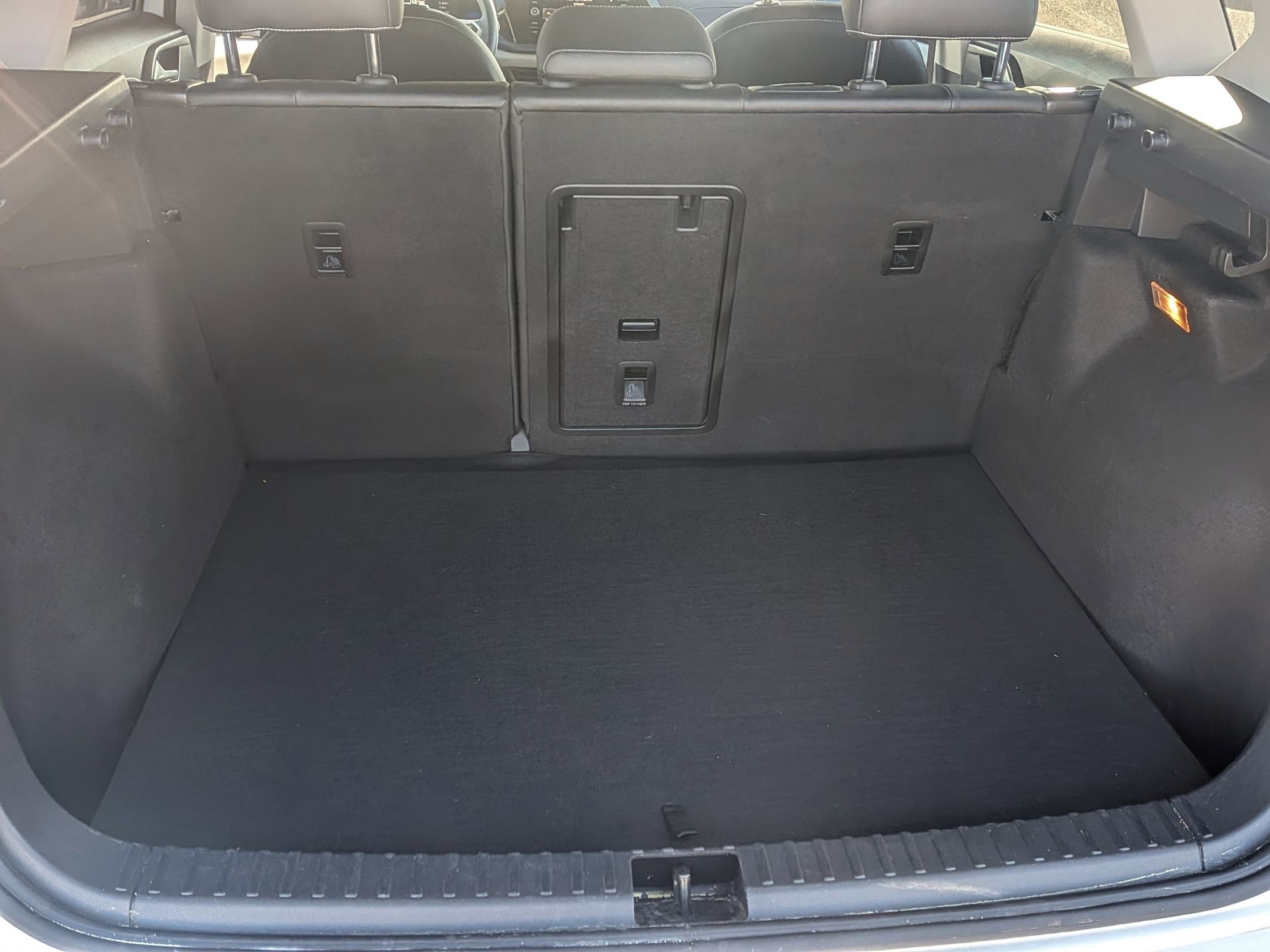 Used 2022 Volkswagen Taos SE AWD/4WD image 33